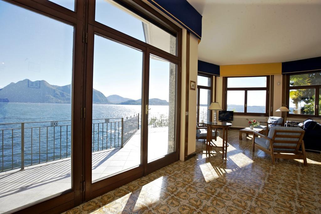 Villa Camelia Verbania Buitenkant foto