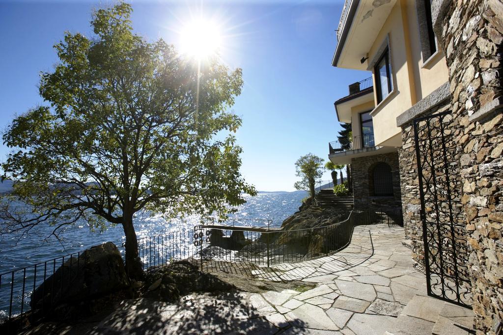 Villa Camelia Verbania Buitenkant foto
